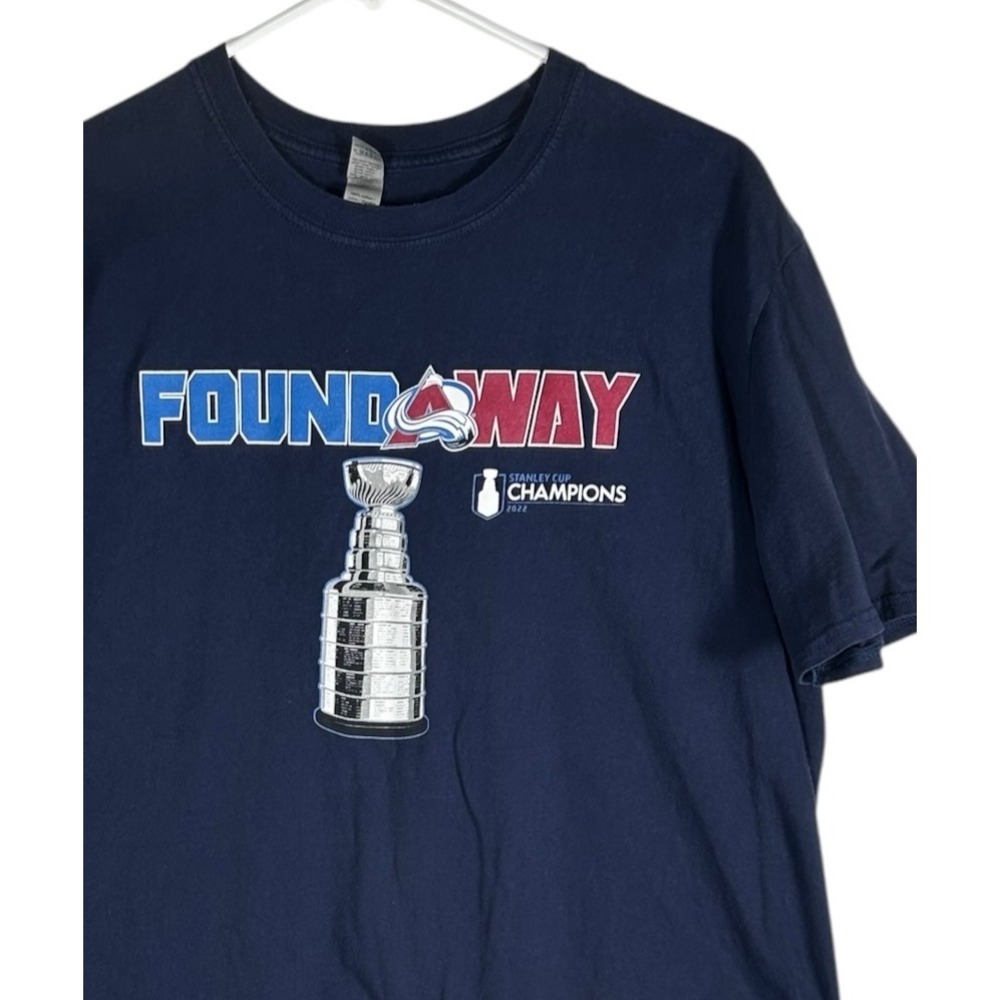 Gildan Colorado Avalanche 2022 Stanley Cup Champions Found A Way Tee Navy XL - Picture 2 of 7